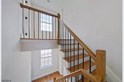 71 Lindsley Ave, Newark, NJ 07106 - Photo 10