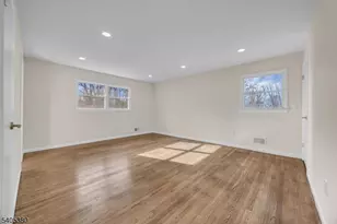 127 Stockton Ave, Franklin Township, NJ 08540 - Photo 14