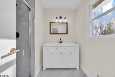 127 Stockton Ave, Franklin Township, NJ 08540 - Photo 16