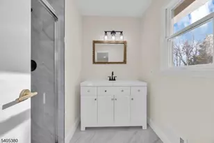 127 Stockton Ave, Franklin Township, NJ 08540 - Photo 16