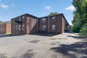 390 Morris Ave, Summit, NJ 07901 - Photo 18