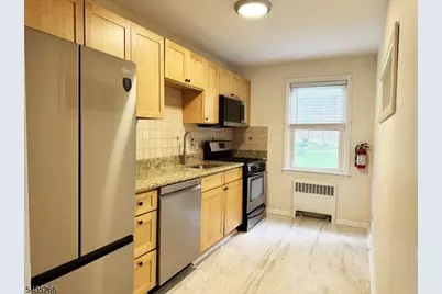 390 Morris Ave #35, Summit, NJ 07901 - Photo 1