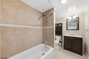 1133 Goffle Rd, Hawthorne, NJ 07506 - Photo 10