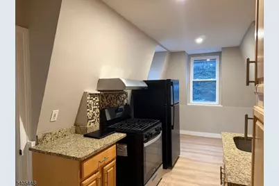 1635 Union Tpke, North Bergen, NJ 07047 - Photo 6