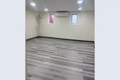 1 Notch Rd, Little Falls Township, NJ 07424 - Photo 4