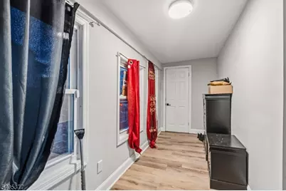 288 William St, East Orange, NJ 07017 - Photo 16