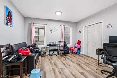 288 William St, East Orange, NJ 07017 - Photo 20