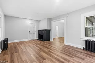 288 William St, East Orange, NJ 07017 - Photo 4