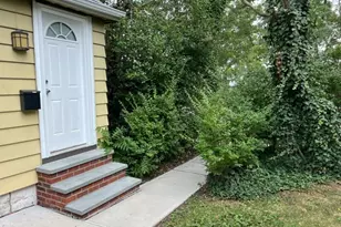 420 Lakeview Ave, Clifton, NJ 07011 - Photo 2