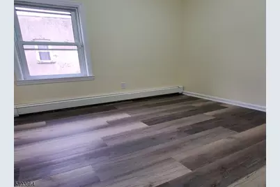 244 Lincoln Ave, Cliffside Park, NJ 07010 - Photo 8