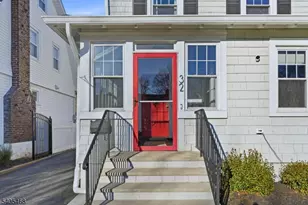 32 Dodd St, Montclair, NJ 07042 - Photo 2