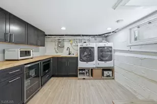 32 Dodd St, Montclair, NJ 07042 - Photo 30