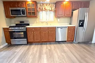 237 Kingsberry Dr, Franklin Township, NJ 08873 - Photo 8