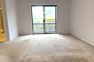 237 Kingsberry Dr, Franklin Township, NJ 08873 - Photo 14