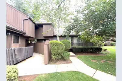 237 Kingsberry Dr #237, Franklin Township, NJ 08873 - Photo 2