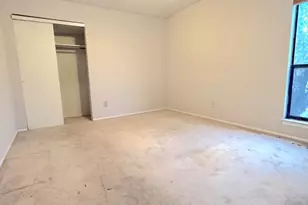 237 Kingsberry Dr, Franklin Township, NJ 08873 - Photo 16