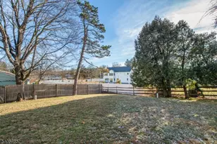 8 Franklin Dr, Mendham Township, NJ 07869 - Photo 36