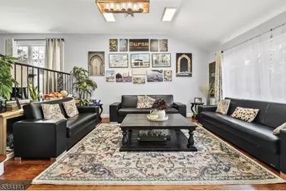 231 Starmond Ave, Clifton, NJ 07013 - Photo 6