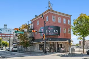 218 Mulberry St, Newark, NJ 07102 - Photo 1