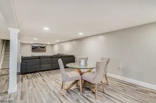 7 Jackson Ave, Vernon, NJ 07462 - Photo 16