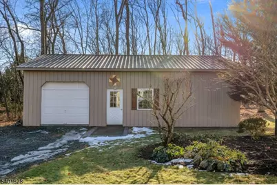 65 Wehrli Rd, Washington Township, NJ 07853 - Photo 4