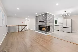 88 Emerson Rd, Franklin Township, NJ 08873 - Photo 2