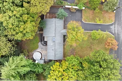 88 Emerson Rd, Franklin Township, NJ 08873 - Photo 32