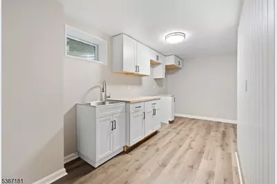 88 Emerson Rd, Franklin Township, NJ 08873 - Photo 16