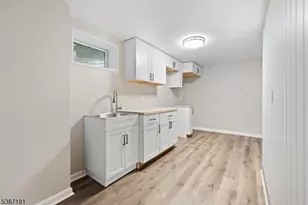 88 Emerson Rd, Franklin Township, NJ 08873 - Photo 16