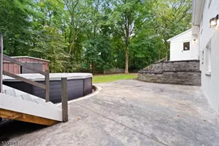 88 Emerson Rd, Franklin Township, NJ 08873 - Photo 22