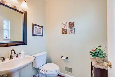 62 Magellan Way, Franklin Township, NJ 08823 - Photo 20