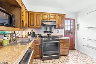 16 Absecon Rd, Parsippany, NJ 07054 - Photo 4