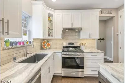 7 Winding Ridge Road, Jefferson Township, NJ 07849 - Photo 16