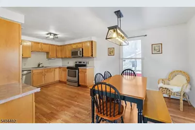 4 Bantry Ct, Vernon, NJ 07422 - Photo 6