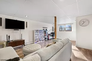 4 Bantry Ct, Vernon, NJ 07422 - Photo 16