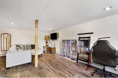 4 Bantry Ct, Vernon, NJ 07422 - Photo 18