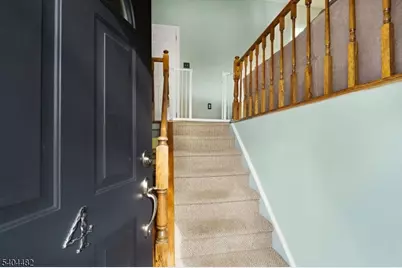 4 Bantry Ct, Vernon, NJ 07422 - Photo 2