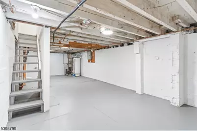 86 Roosevelt Ave, Belleville, NJ 07109 - Photo 18