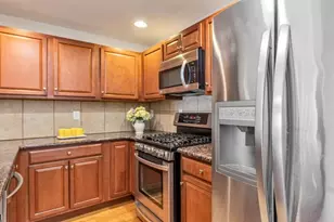 112 N Broadway, Old Bridge Township, NJ 08879 - Photo 12