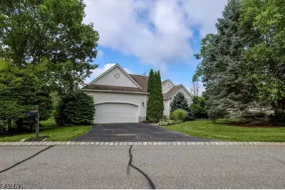 2 Post Oak Ct, Hardyston Township, NJ 07419 - Photo 2