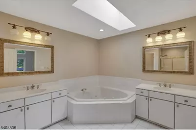 2 Post Oak Ct, Hardyston Township, NJ 07419 - Photo 22