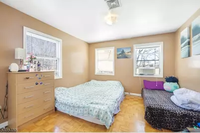 19 Vivian Ave, Emerson, NJ 07630 - Photo 16