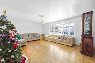 19 Vivian Ave, Emerson, NJ 07630 - Photo 6