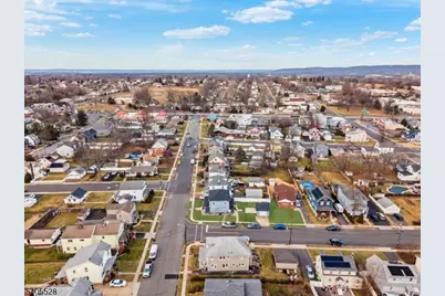 78 Anderson St, Raritan, NJ 08869 - Photo 24