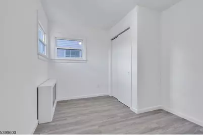 18 John St, Carteret, NJ 07008 - Photo 12