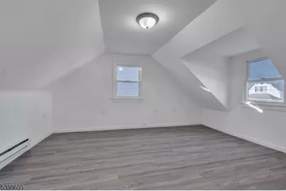 18 John St, Carteret, NJ 07008 - Photo 4