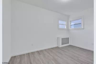 18 John St, Carteret, NJ 07008 - Photo 6