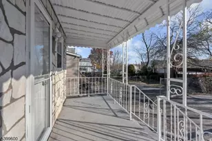 18 John St, Carteret, NJ 07008 - Photo 22