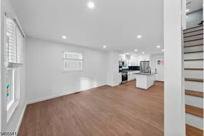 80 Anderson St, Raritan, NJ 08869 - Photo 6