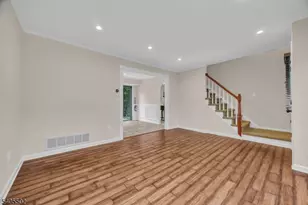 8 Village Park Ct, Scotch Plains Township, NJ 07076 - Photo 4